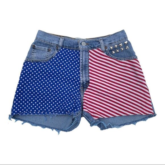 Levi’s Jean Shorts Cut OffsRed White Blue American Flag Button Fly Relaxed 8 - Picture 1 of 8